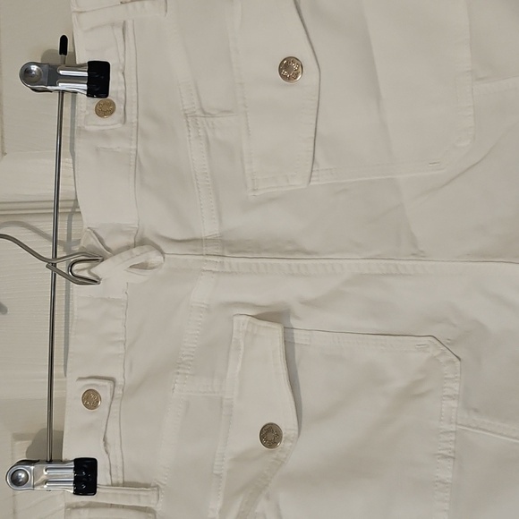 White House Black Market Cropped White Pants - Picture 4 of 5